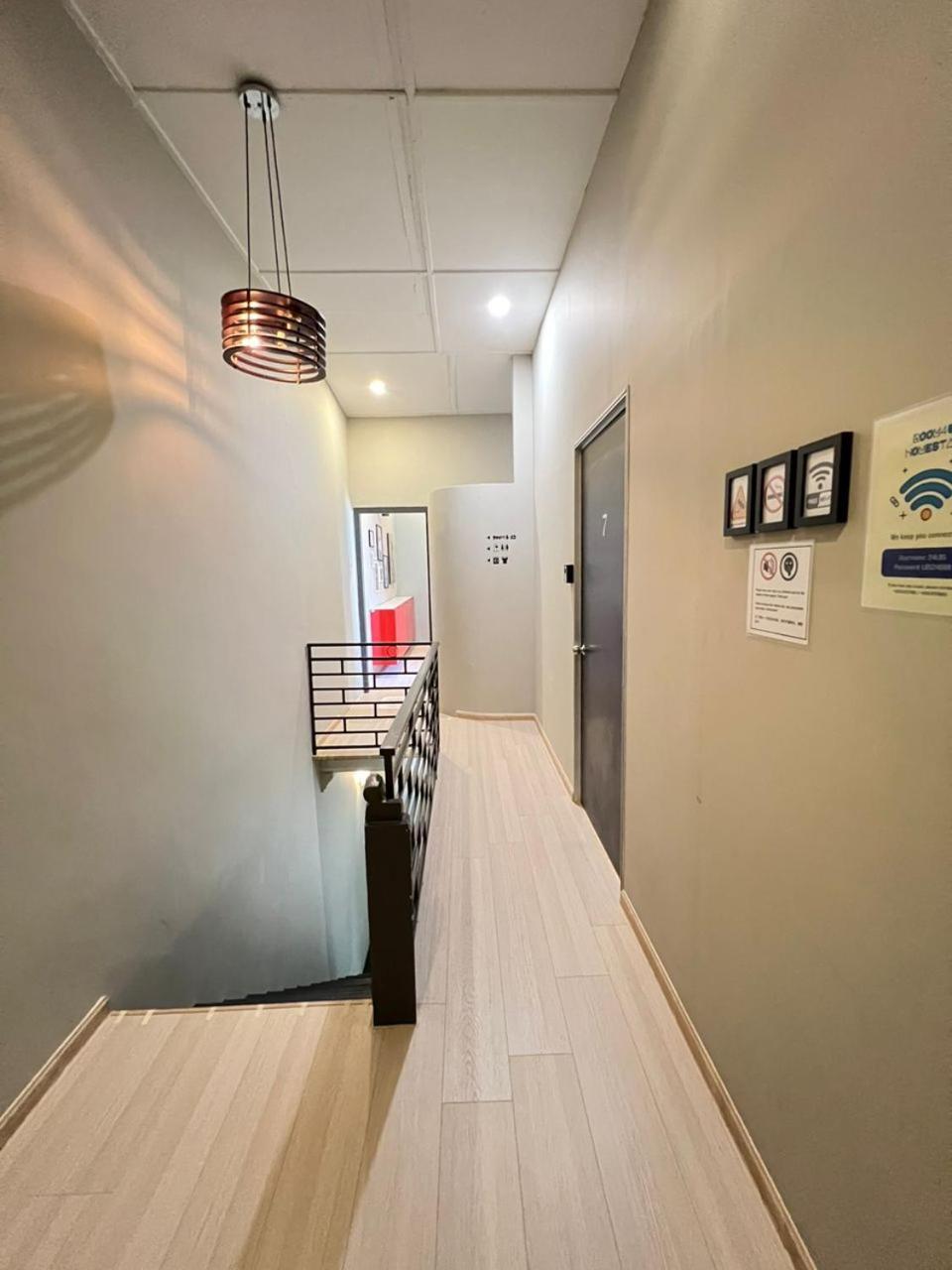 Myroom Georgetown, Off Jalan Burma, Gurney Drive Exteriör bild